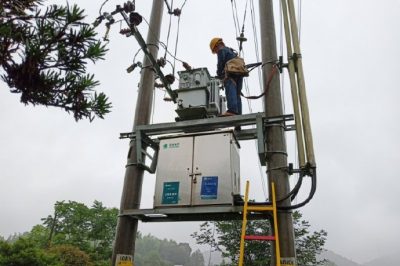 江背鎮五美社區陳家沖變壓器運行故障