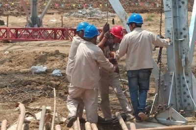 淮安供電公司對220千伏泗灣湖西線工程進行開環施工