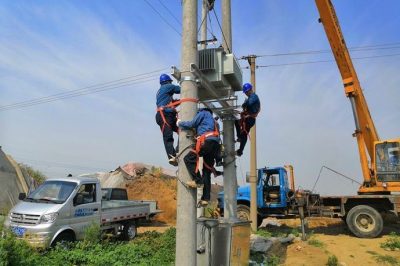 壽光供電：新上變壓器  助力蔬菜生產