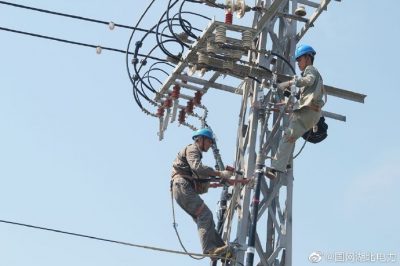 谷城供電對石花鎮大峪橋線路進行改造升級