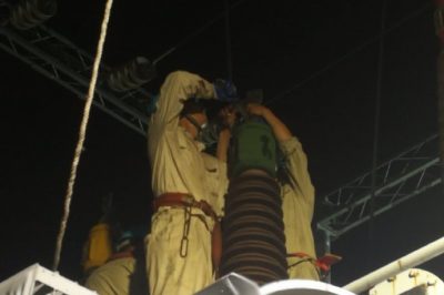 南京供電公司深夜零點維修110千伏馬群變1號主變高壓側B相溫度達到115℃套管