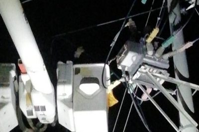 10千伏挑溝線28號桿的1號開關A相線夾斷裂進行緊急帶電搶修