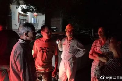 衡山縣供電公司夜間用電稽查發現用戶表計電池欠壓