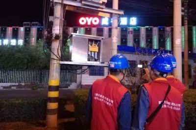 華山景區周邊民宿巷里易過載配變展開夜間巡視