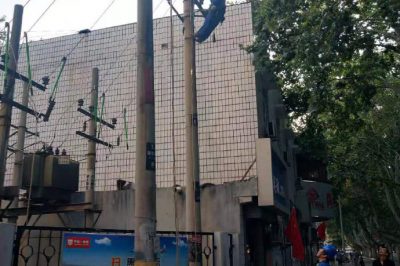 閻良區供電公司加強設備運行維護和重點保電設備-線路的監管