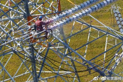 江蘇檢修公司開(kāi)展線路PRTV噴涂施工