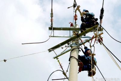 郭城鎮大侯家村實施農村電網升級改造工程