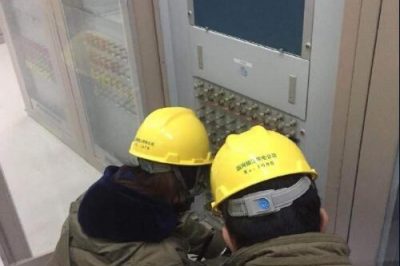 220千伏旁路母聯2520開關端子箱更換