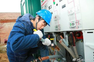 10千伏高塘線對新增環網柜進行電纜頭制作