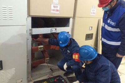110千伏靈口變電站開關柜放電搶修