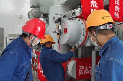 進行搶修配合驗收 推進電網建設