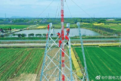 江蘇常州市薛埠鎮洮湖—方麓110千伏線路施工現場