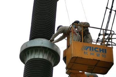 做避雷器試驗(yàn)，護(hù)大電網(wǎng)安全