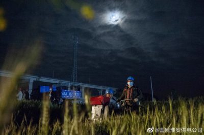 楚州—朱橋220kV線路增容改造工程施工現場