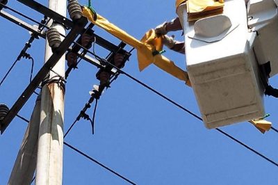 10米高空中帶負荷加裝開關