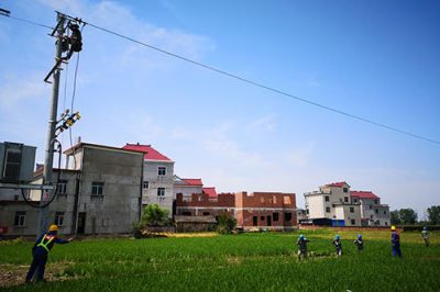 告別電網“孤島” 樂平3萬余村民用上大網電