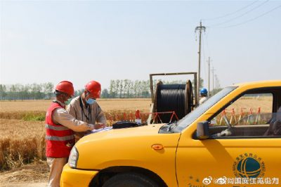 更換10千伏線路絕緣導線