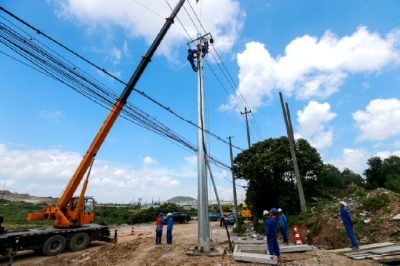 供電公司“遷線移位”助力企業布局發展