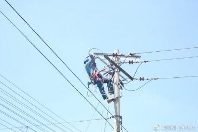 加快小區配電工程建設??保障居民用電無憂