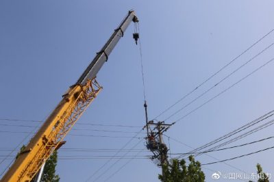 對10千伏葛溝一支線進行農網檢修改造施工