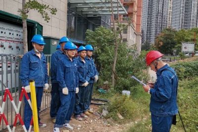 退休干部管理中心進行試驗及供電工作