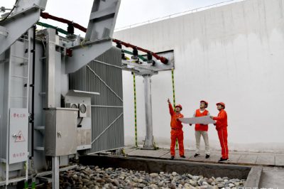 公司全力以赴保障“雙節”安全可靠供電