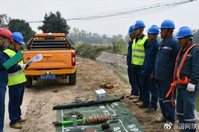加快秋檢消缺，為電網設備過冬“強身健骨”