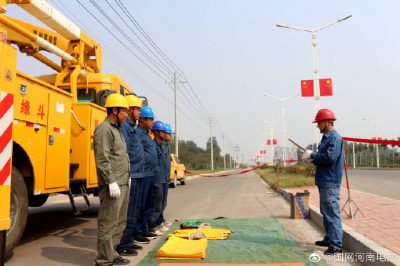 消除10千伏線路落擔隱患