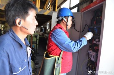 元氏公司開展“親情服務”大走訪活動