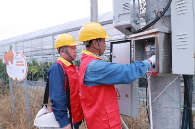 宣傳電力設施保護，講解安全用電知識