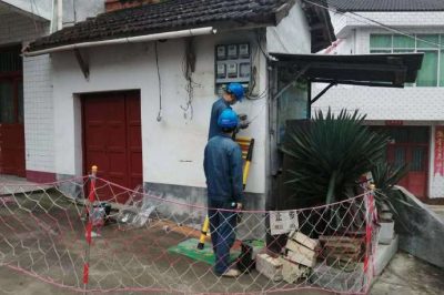 更換破舊表箱，推進(jìn)美麗鄉(xiāng)村建設(shè)