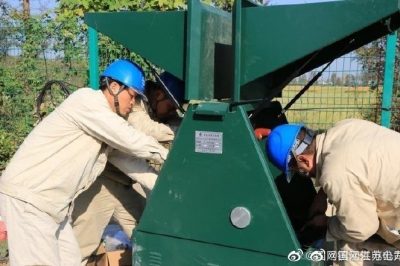 開展迎峰度冬電網改造