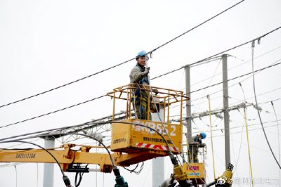 更換祝站35kV變電站老舊隔離開關