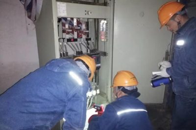 為陳倉區新街鎮1號、新街七組大負荷臺區開展夜巡