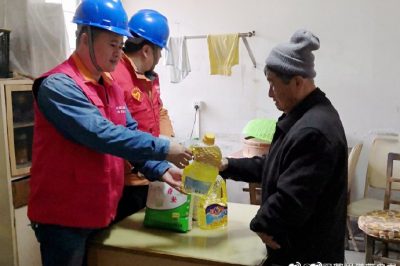 對舊線路、開關和插座等進行維修更換