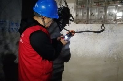 對“煤改電”村開展夜巡