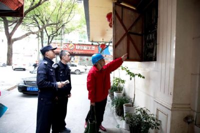 對全縣有私自啟用報停變壓器、竊電等行為的企業、用戶開展專項排查