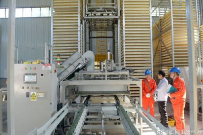 桑蠶住進“智能屋” 鄉村振興有“絲路”