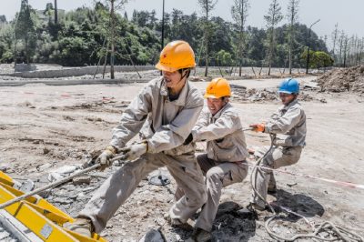 “電力加速度”完成安置小區通電