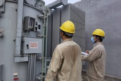 國網江蘇檢修公司對500千伏江都變開展例行巡視